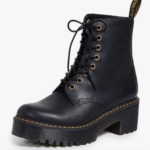Dr Martens Shiver Boots